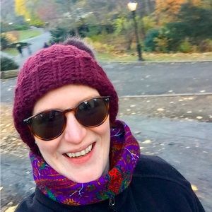 Meet your Posher, Caroline